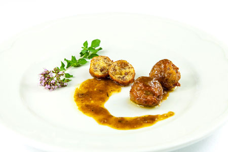 Albondigas de paletilla de cabrito